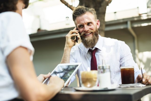 Lo que nadie te dijo sobre hacer ventas a través del teléfono