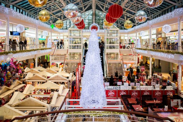 Cómo sobresalir con mi stand en un bazar navideño