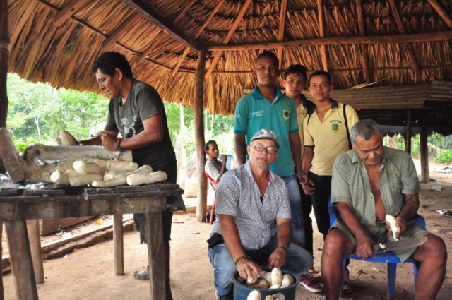 Cortesía de: https://larazon.co/temas-del-dia/casabe-al-arte-de-la-i-e-san-isidro-primer-puesto-en-emprendimiento-social-a-nivel-nacional/